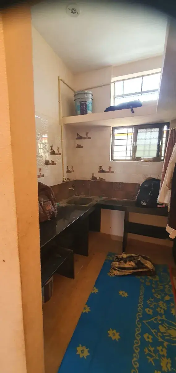 1 BHK House for Rent, Biddapur Colony Main Road (Veg Only)