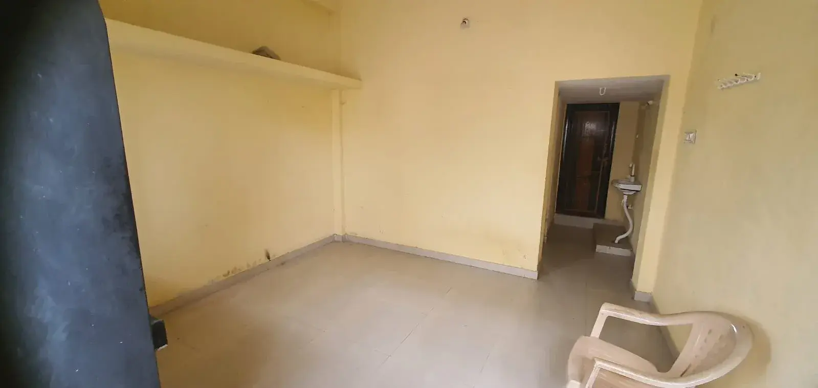 1 Room Kitchen for Rent, First Floor, Biddapur Colony