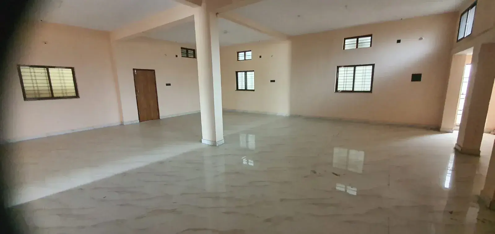 Ground Floor 2000 Sqft for Bank Rent with Bathroom, Biddapur Colony