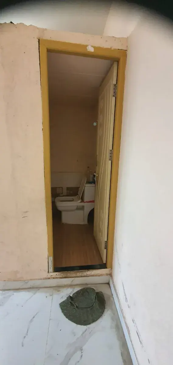 2 Rooms with Bathroom — Play School / Tuition, 1st Floor
